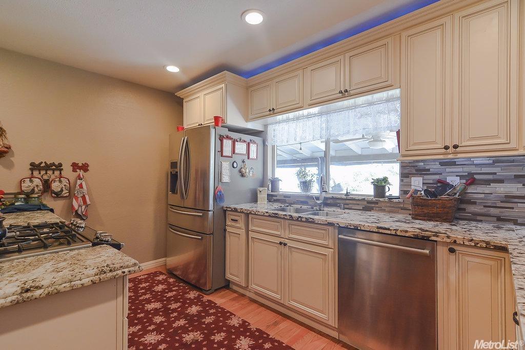 924 Hickman Rd, Hickman, CA 95323 photo 21