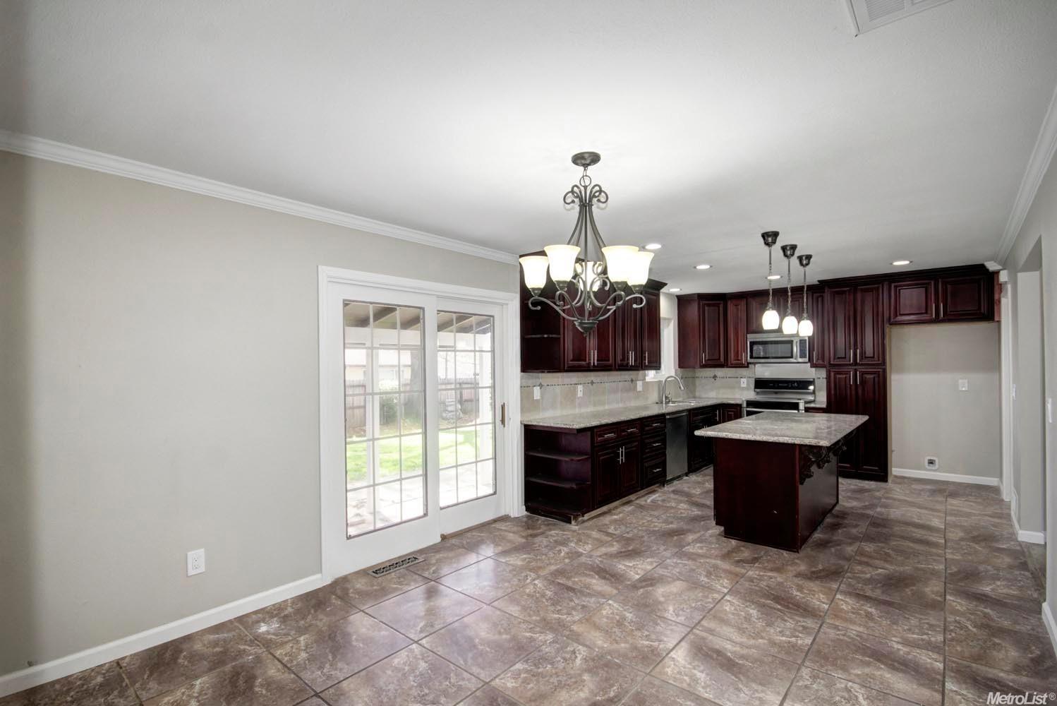 6508 Palm Ave, Carmichael, CA 95608 photo 9