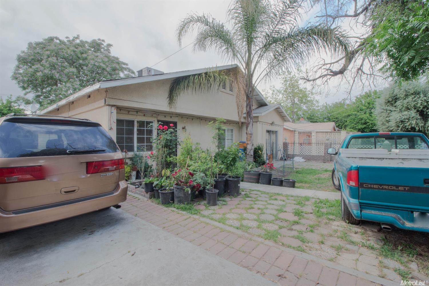 916 Colorado, Modesto, CA 95351 photo 4