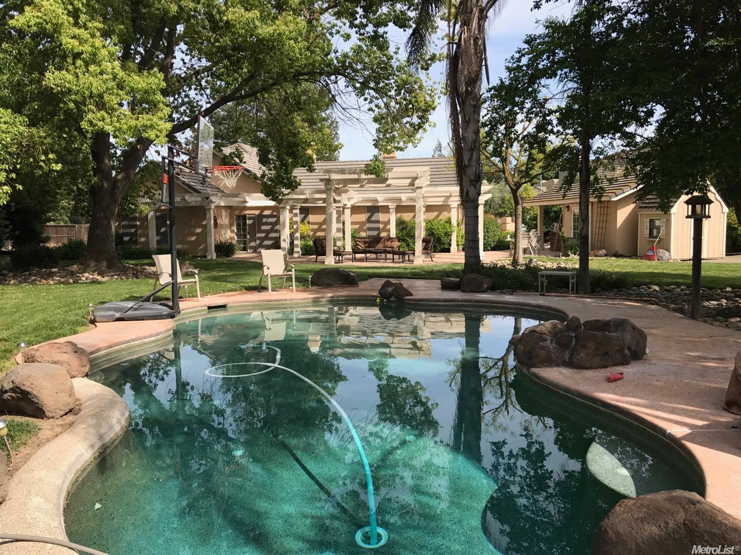 939 Yaple Ct, Ripon, CA 95366 photo 4