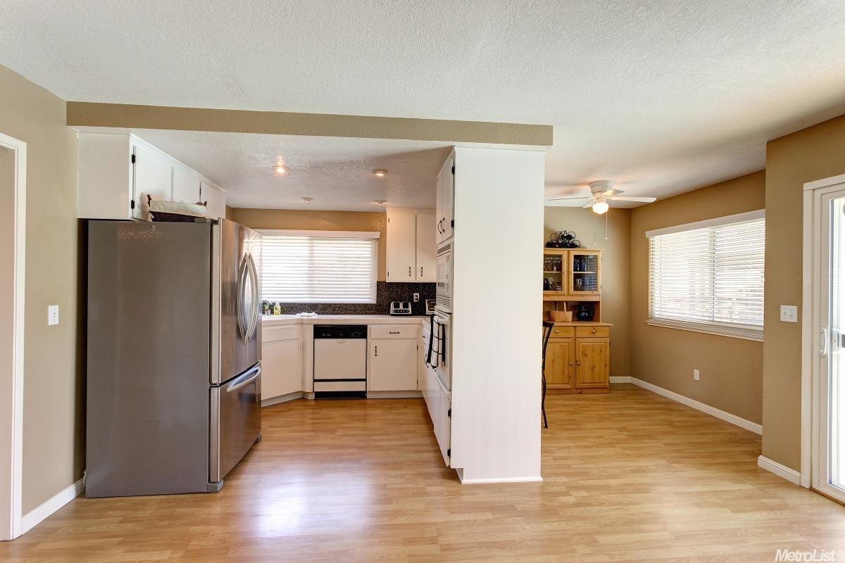 200 Renown Dr, Tracy, CA 95376 photo 8