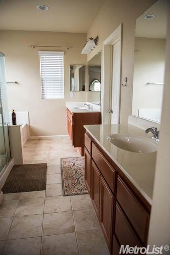 966 Courtyards Loop, Lincoln, CA 95648 photo 15