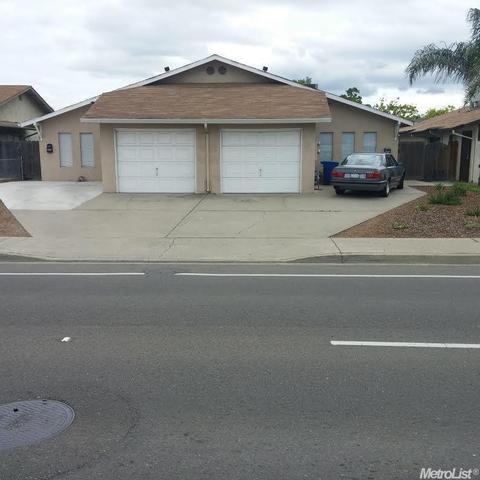 2804 E Whitmore Ave, Ceres, CA 95307 photo 1