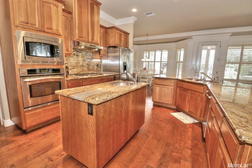9265 Orangevale Ave, Orangevale, CA 95662 photo 10