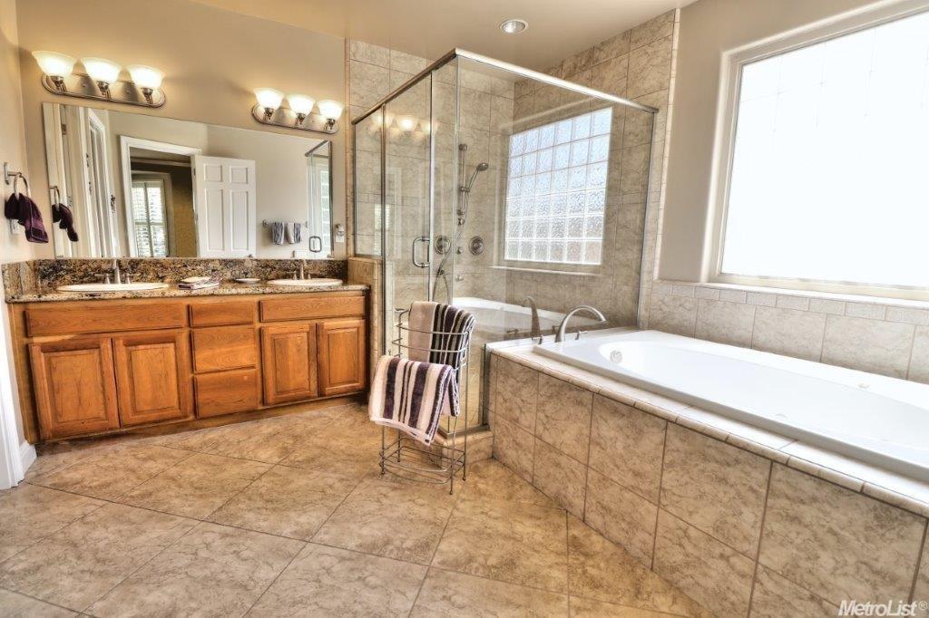 9265 Orangevale Ave, Orangevale, CA 95662 photo 17