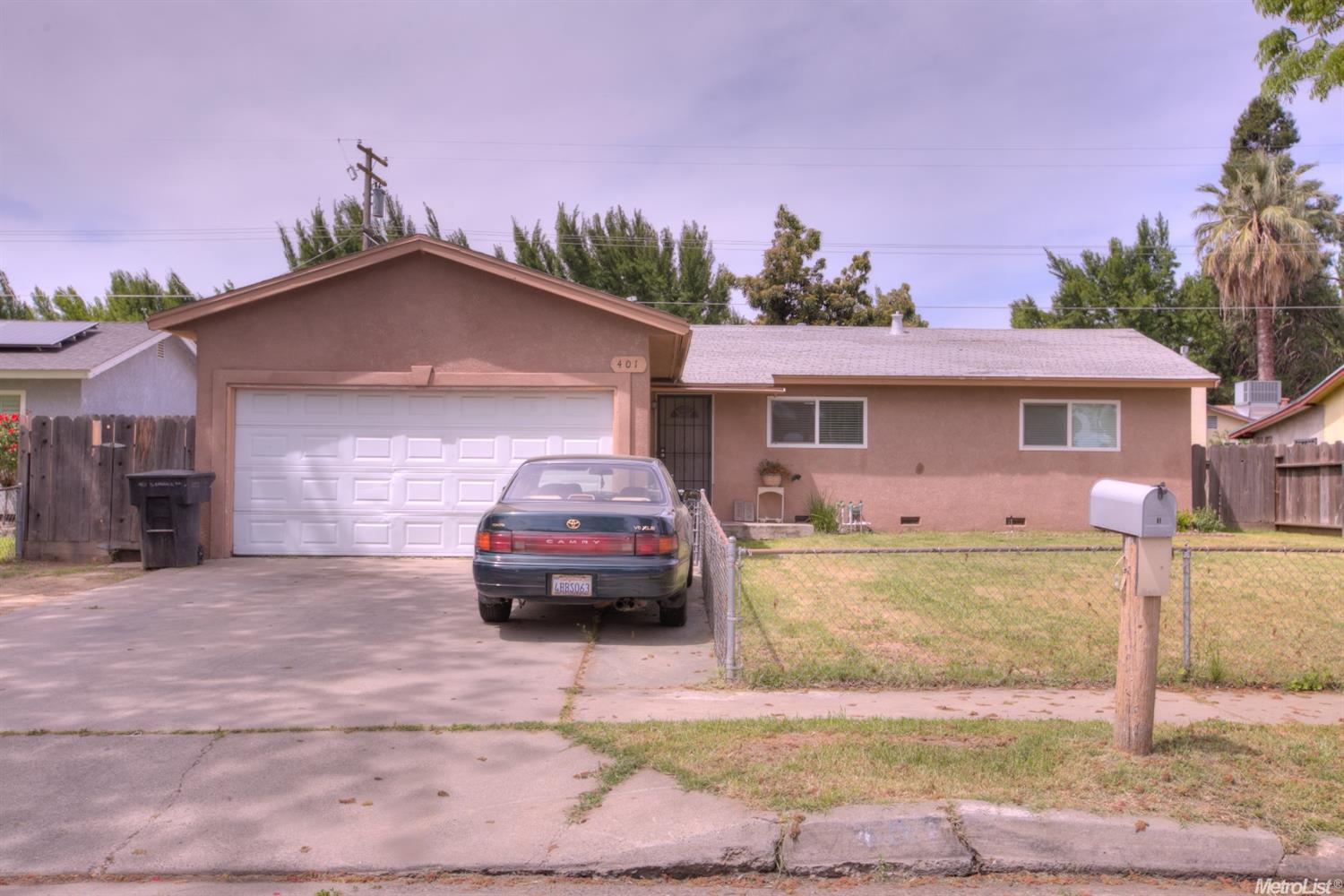 401 S Emerald Ave, Modesto, CA 95351 photo 1