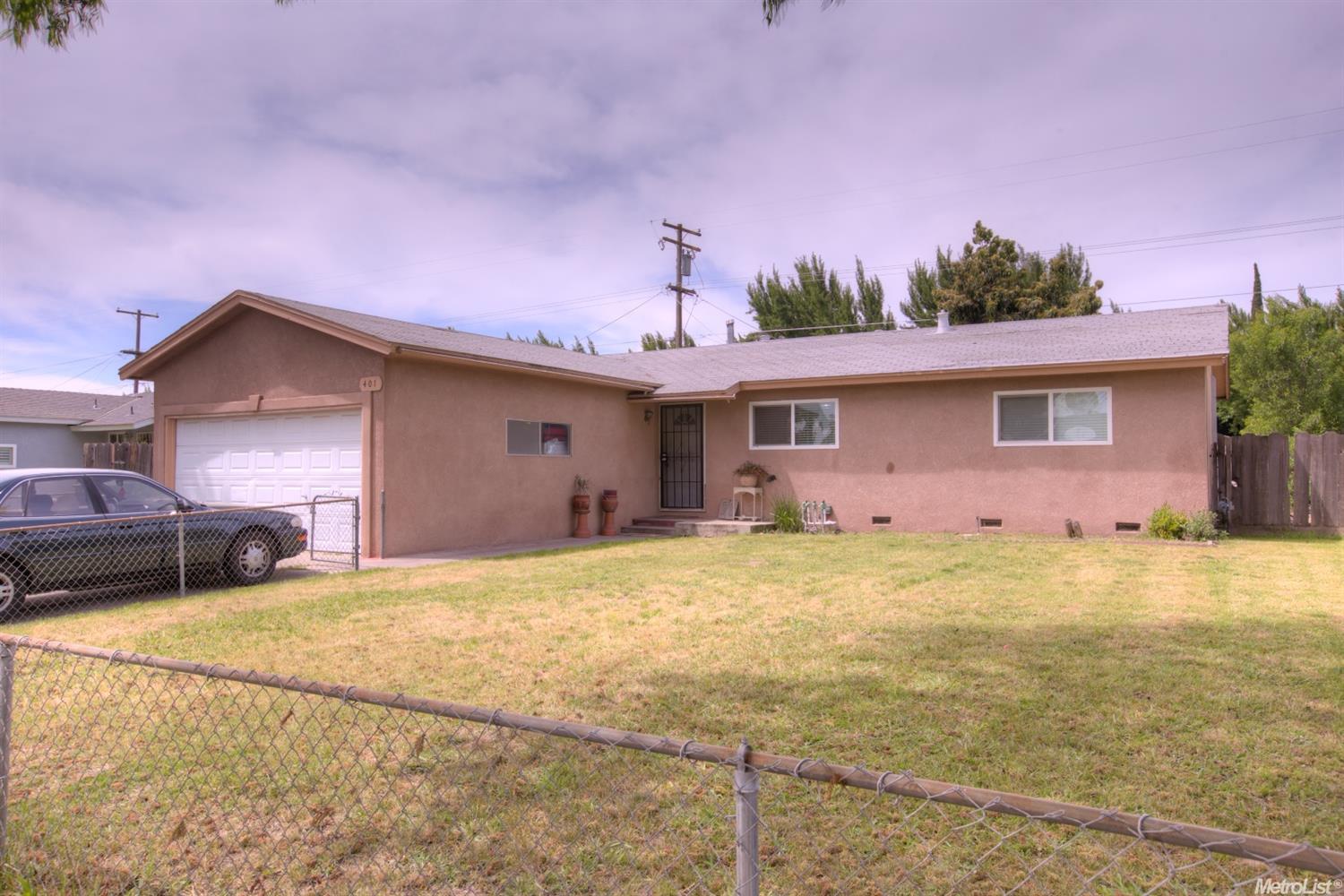 401 S Emerald Ave, Modesto, CA 95351 photo 2