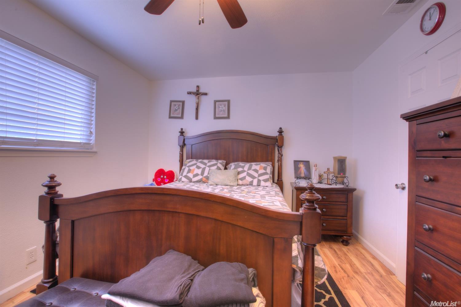401 S Emerald Ave, Modesto, CA 95351 photo 12