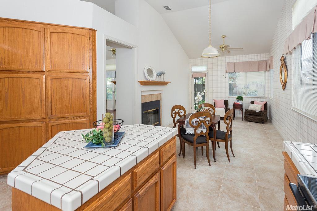 3015 Corbett Ln, Tracy, CA 95376 photo 9