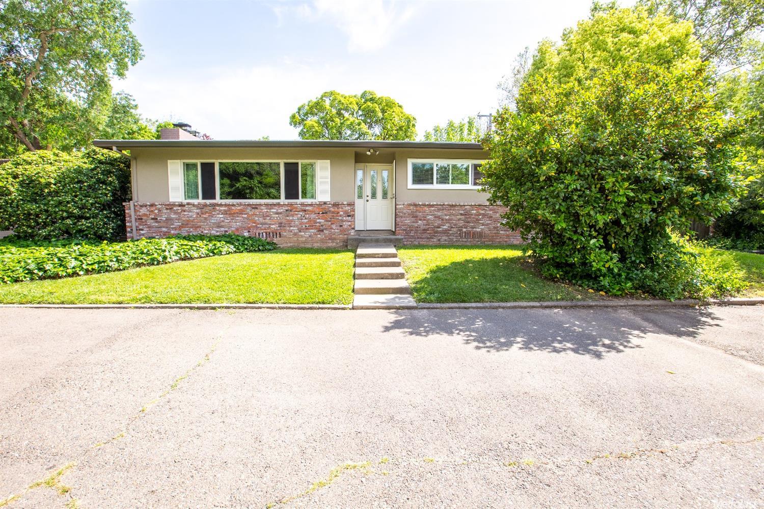 4924 Cypress Ave, Carmichael, CA 95608 photo 2