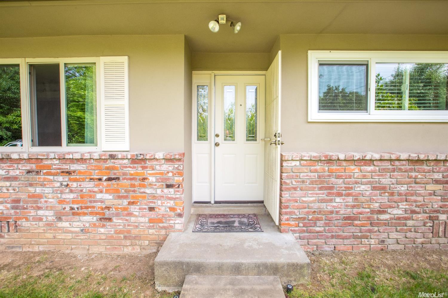 4924 Cypress Ave, Carmichael, CA 95608 photo 3
