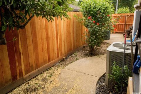 1005 Eastridge Dr, Modesto, CA 95355 photo 21