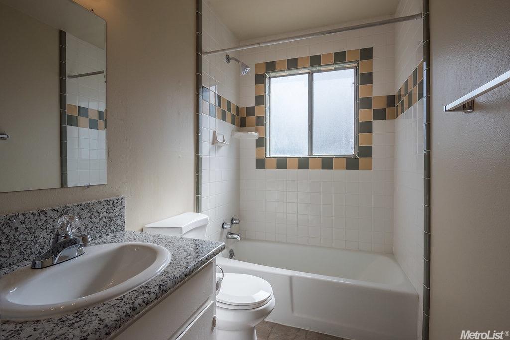 1337 Clevenger Dr, Modesto, CA 95356 photo 9