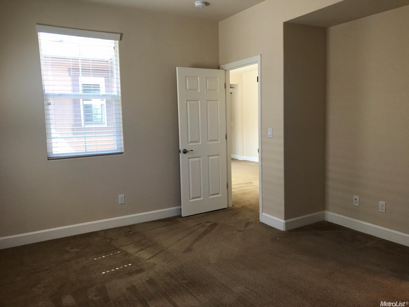 1348 Bugby Ln, Folsom, CA 95630 photo 18