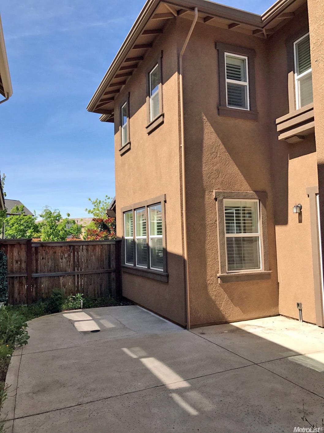 1348 Bugby Ln, Folsom, CA 95630 photo 33