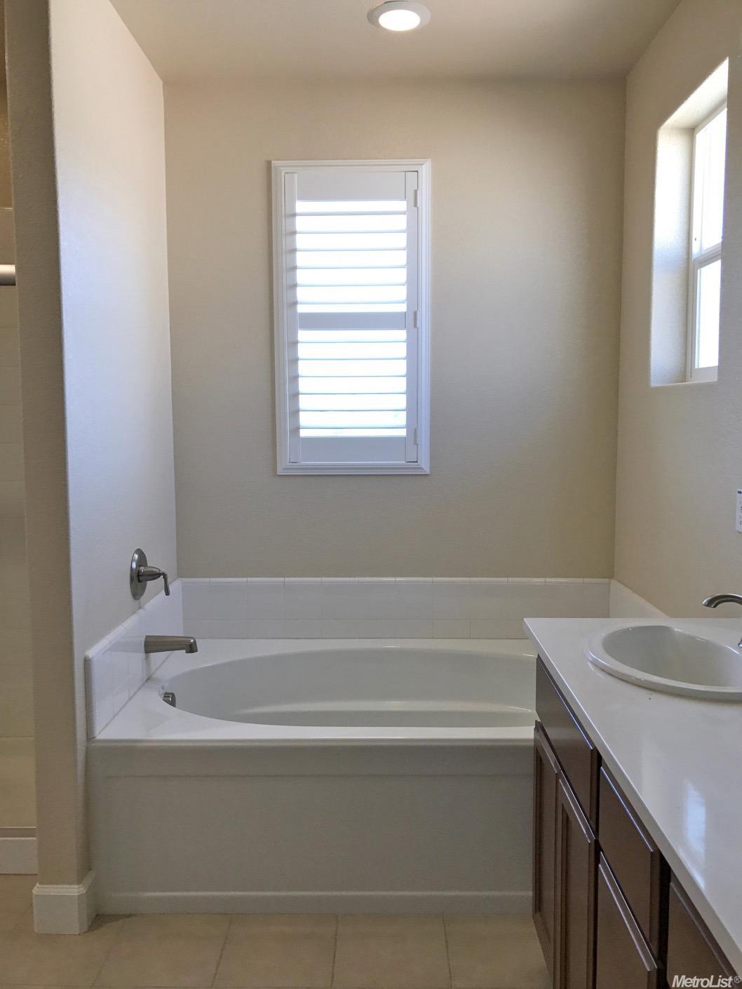 1348 Bugby Ln, Folsom, CA 95630 photo 26