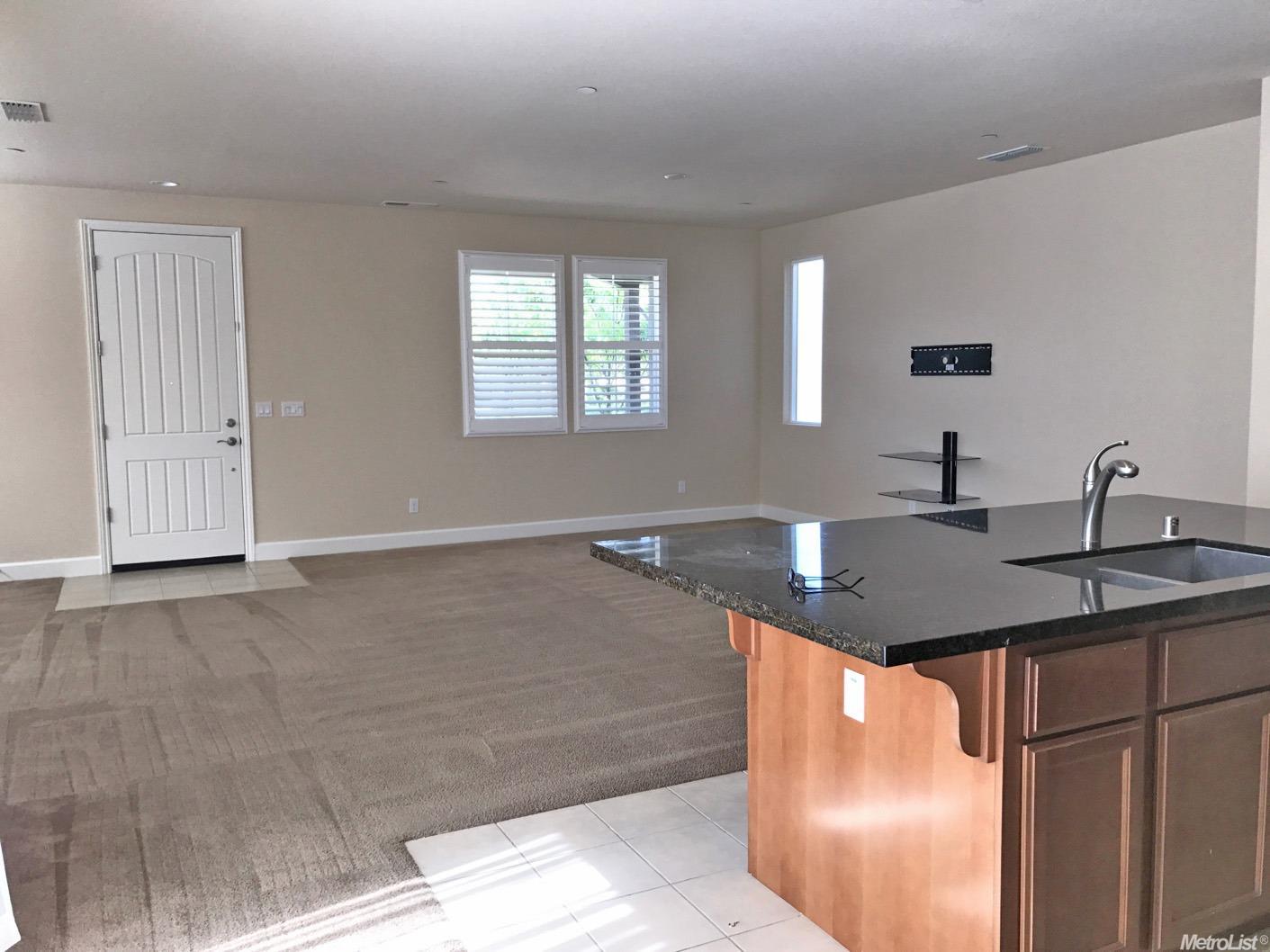 1348 Bugby Ln, Folsom, CA 95630 photo 7