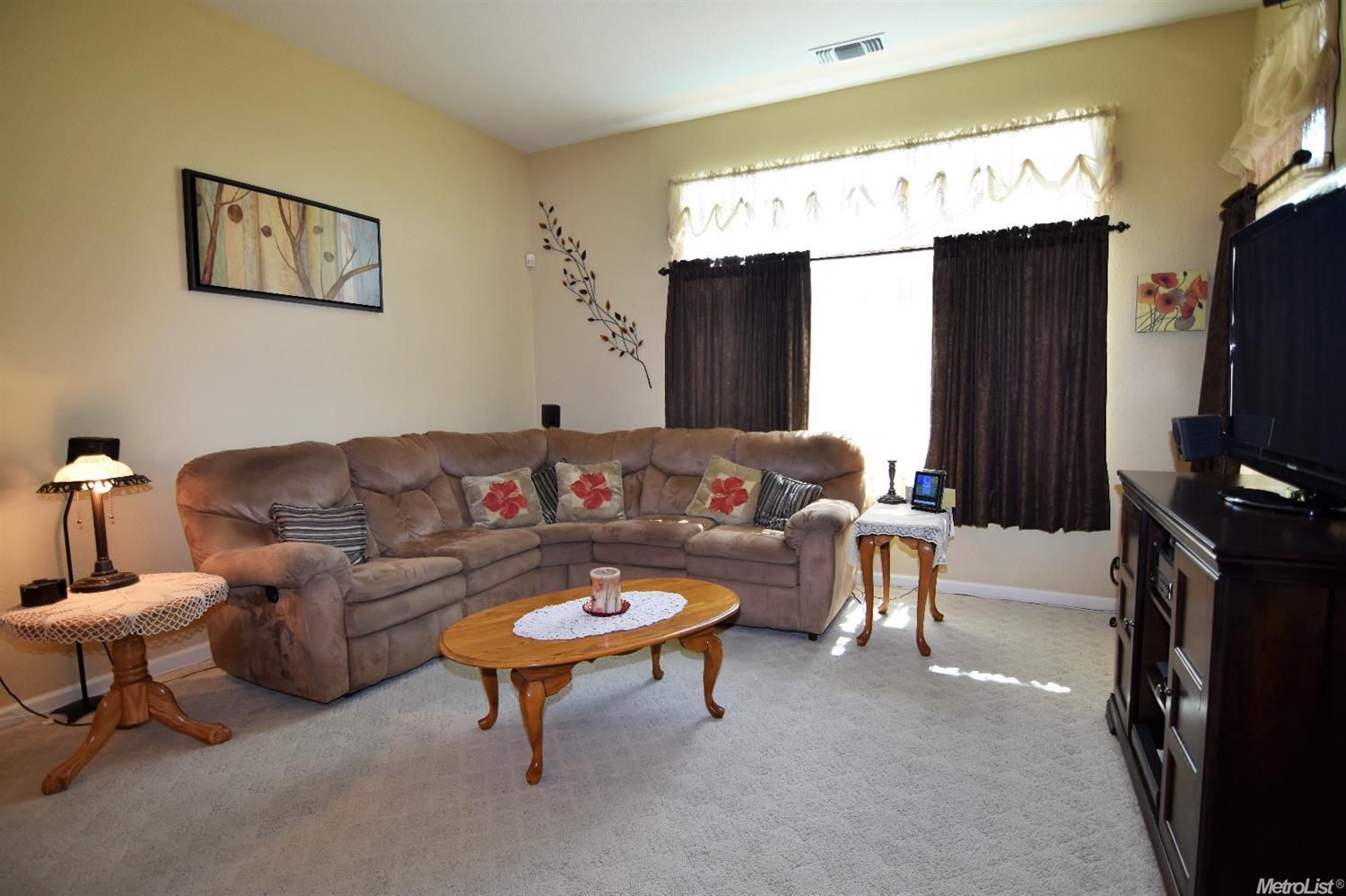 382 Memory Ln, Turlock, CA 95382 photo 12