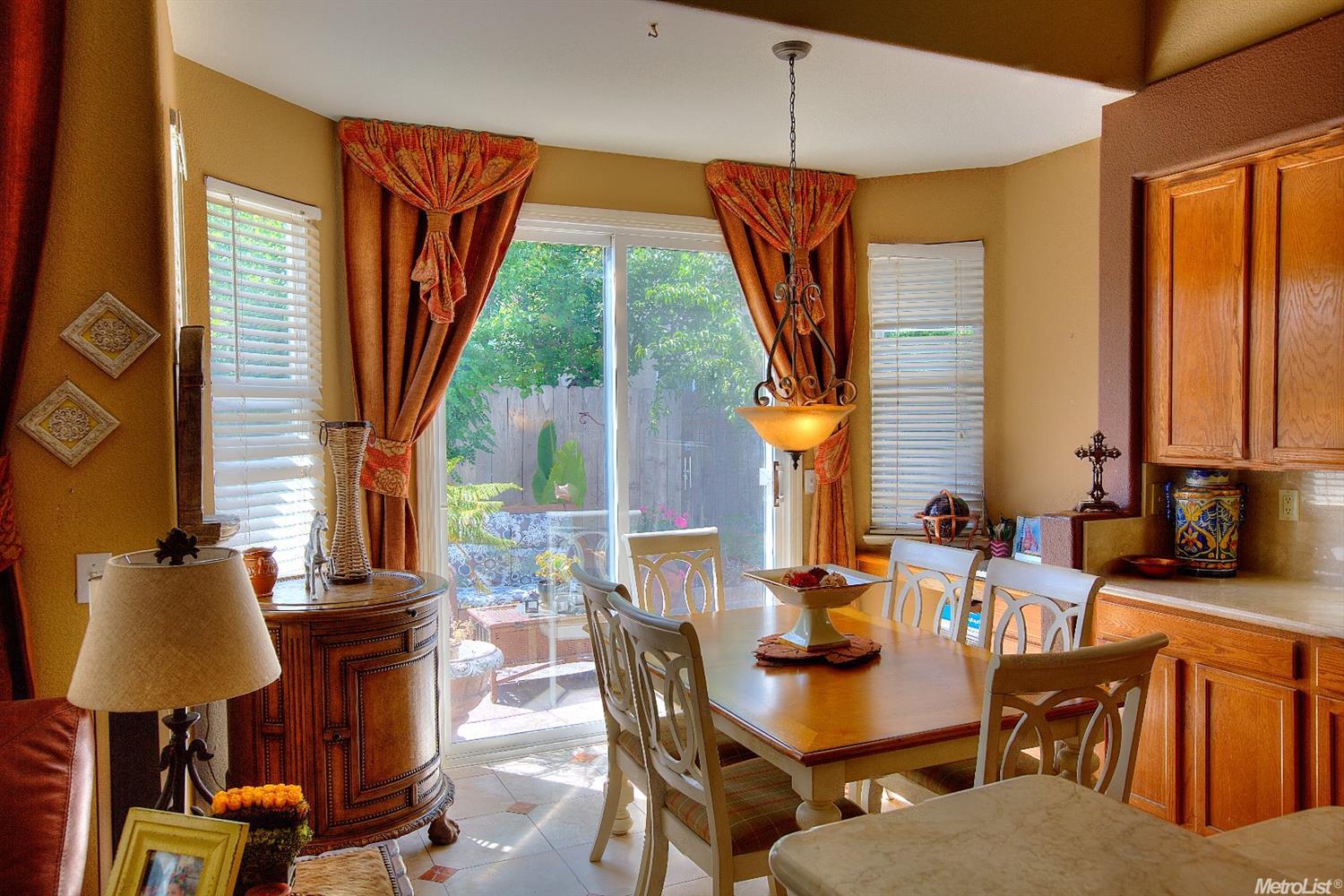 2601 Ashbrook Dr, Modesto, CA 95355 photo 4