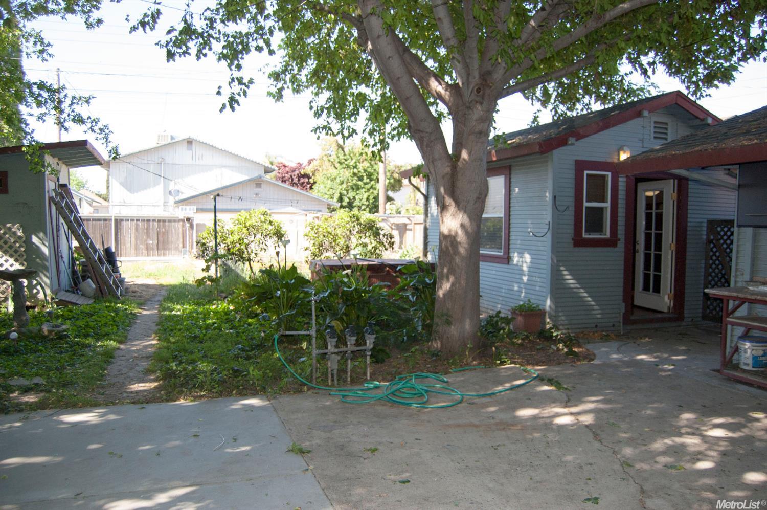 309 Flora St, Lodi, CA 95240 photo 15