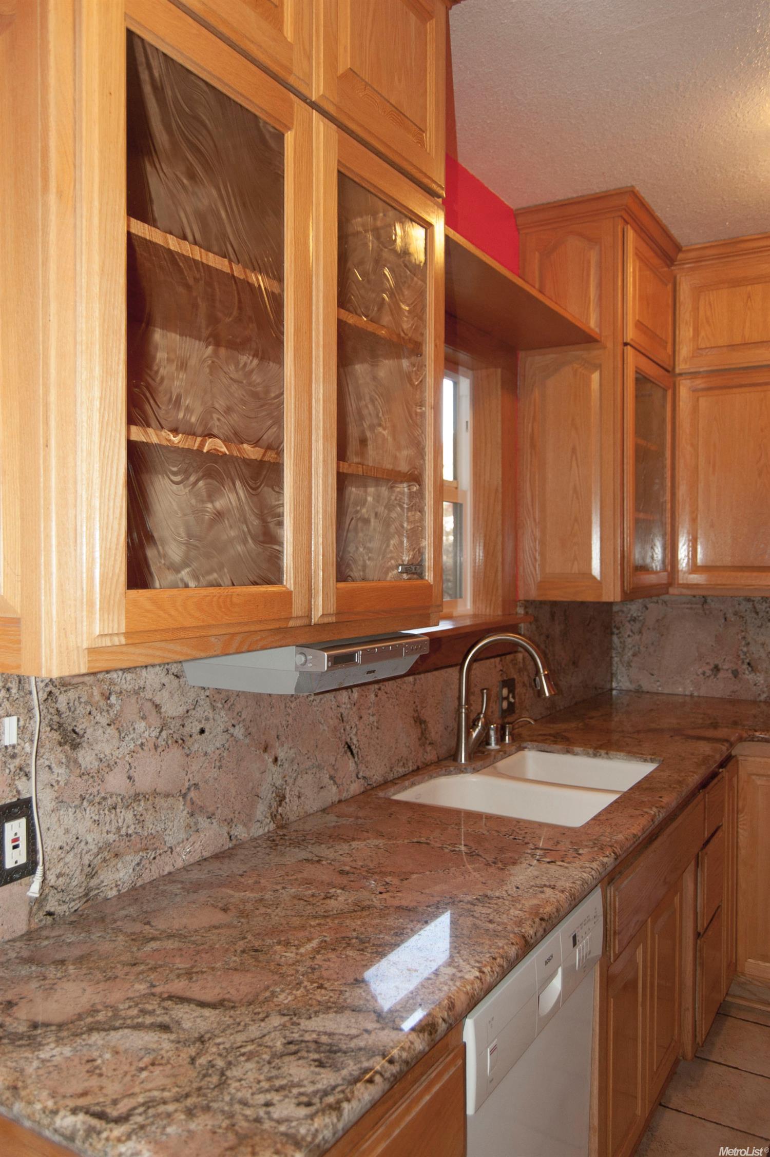 309 Flora St, Lodi, CA 95240 photo 9