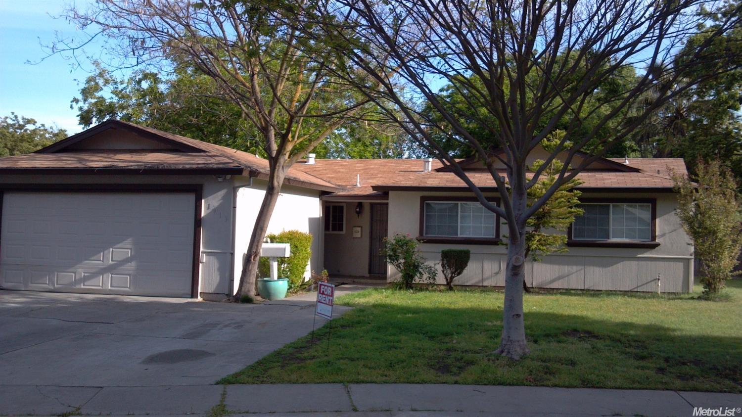 1913 Gwyn Ct, Modesto, CA 95355 photo 1