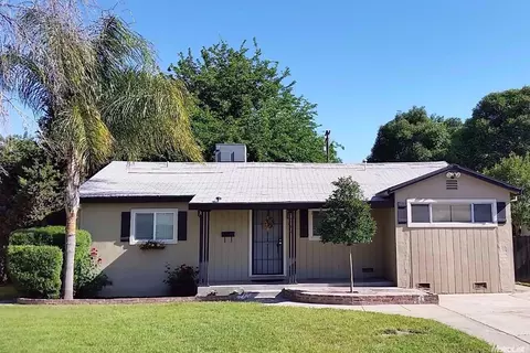 737 Elm Ave, Modesto, CA 95351 photo 1