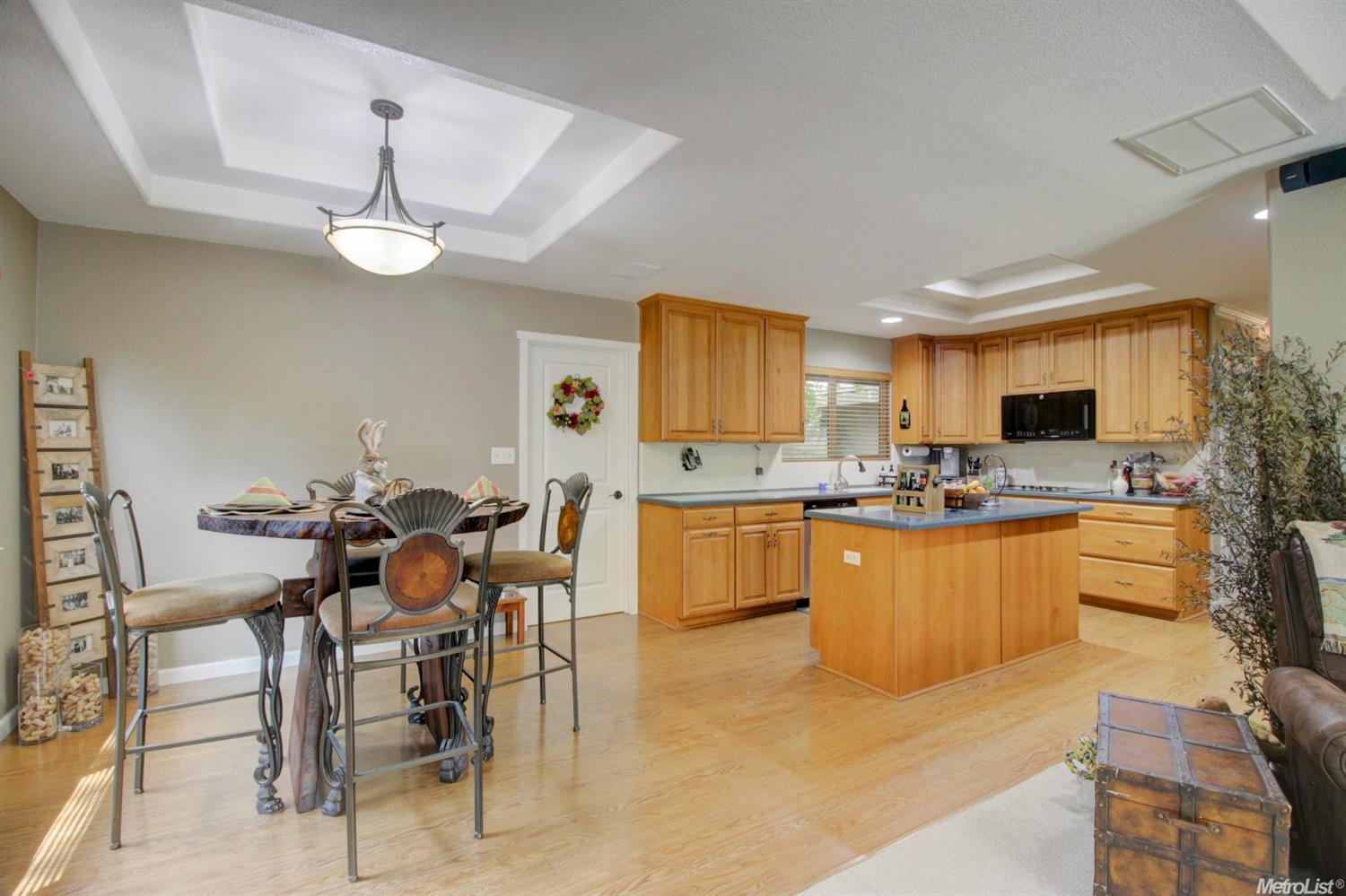 1012 Bristol Ln, Modesto, CA 95350 photo 12