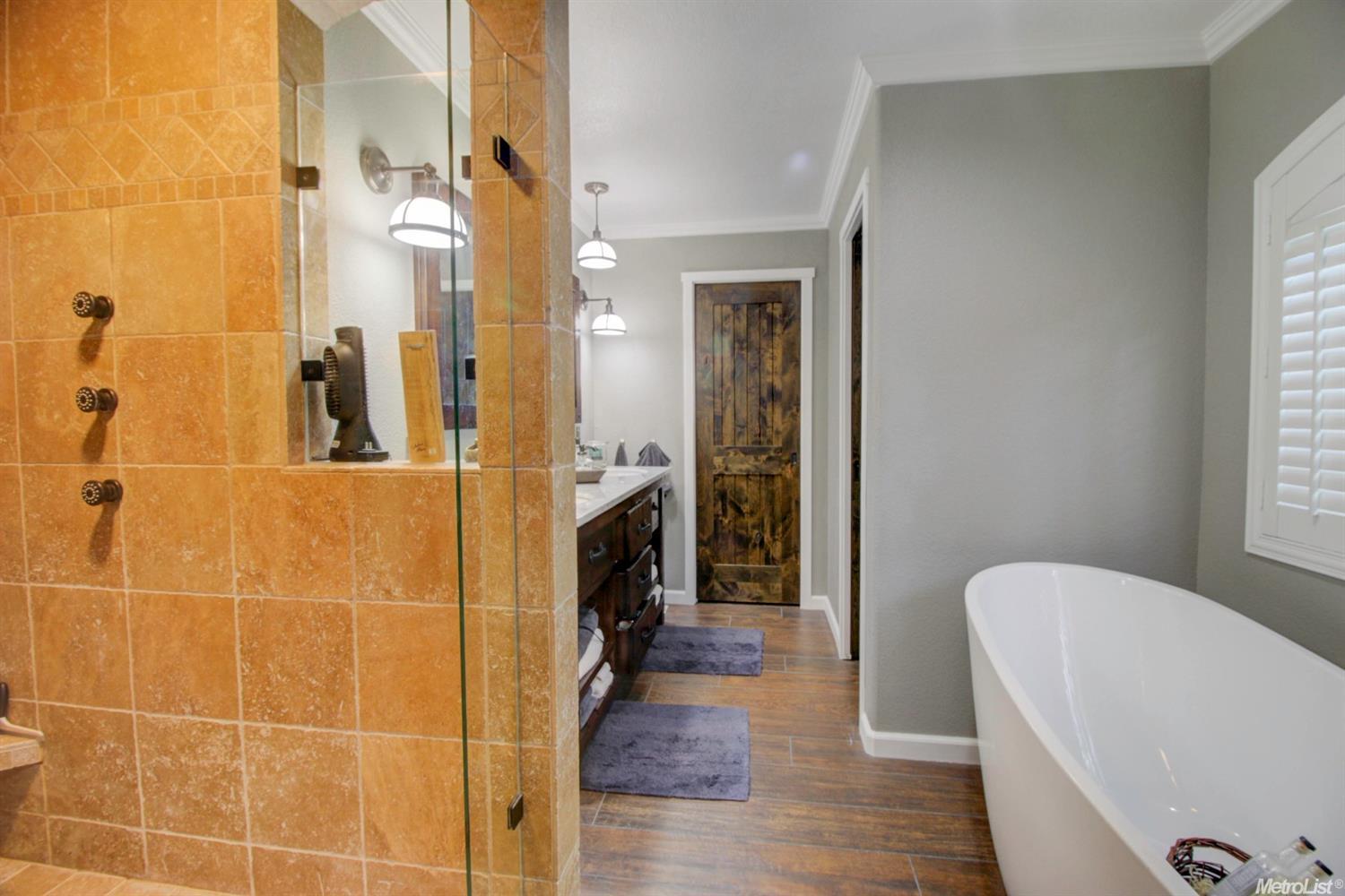 1012 Bristol Ln, Modesto, CA 95350 photo 17