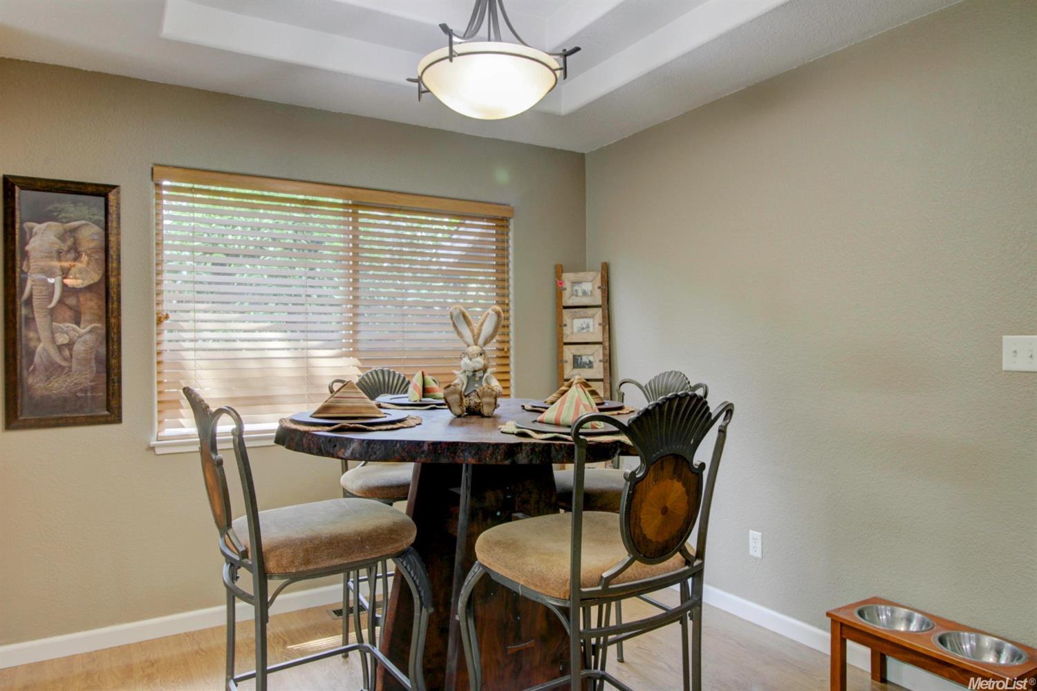 1012 Bristol Ln, Modesto, CA 95350 photo 13