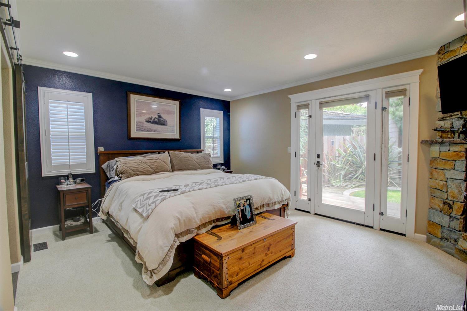 1012 Bristol Ln, Modesto, CA 95350 photo 16