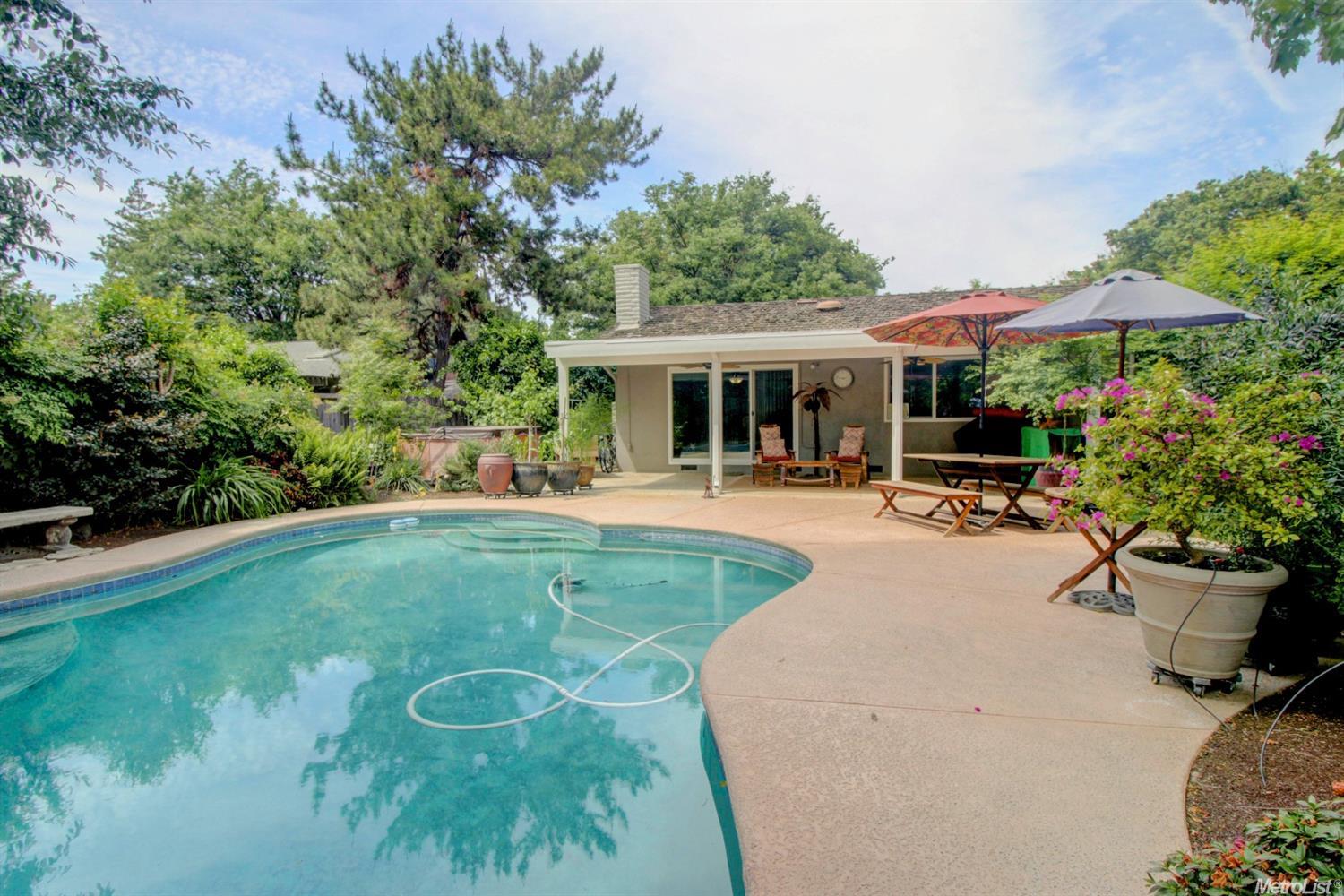 1012 Bristol Ln, Modesto, CA 95350 photo 26