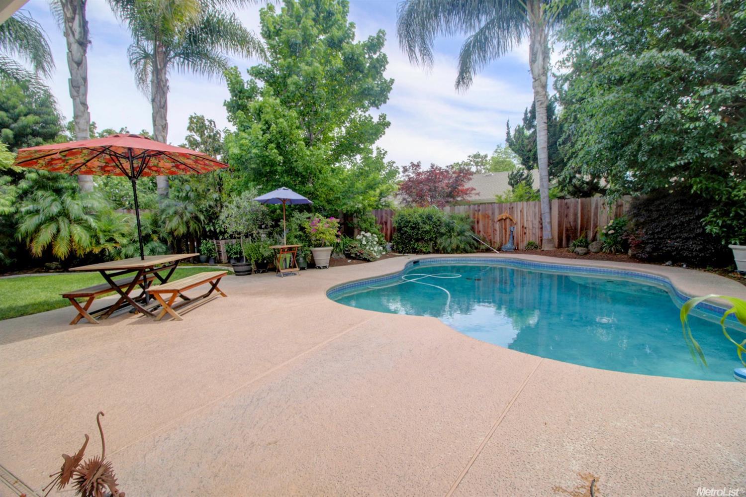 1012 Bristol Ln, Modesto, CA 95350 photo 24