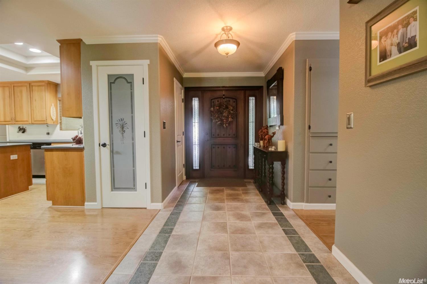 1012 Bristol Ln, Modesto, CA 95350 photo 10