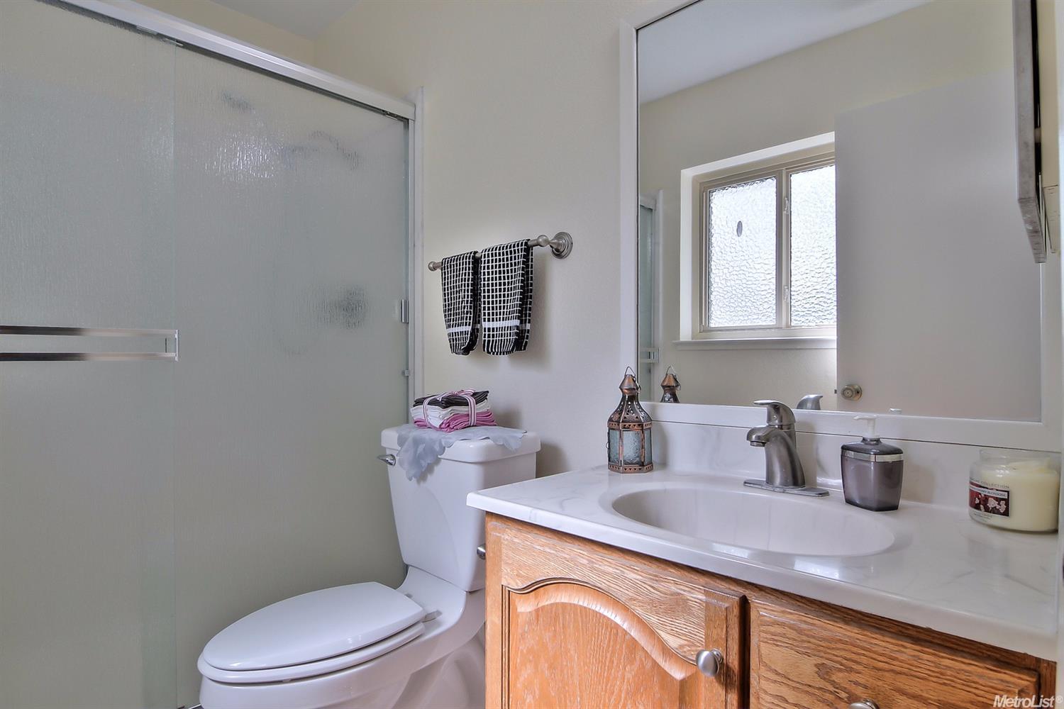 8534 El Verano Ave, Elverta, CA 95626 photo 23