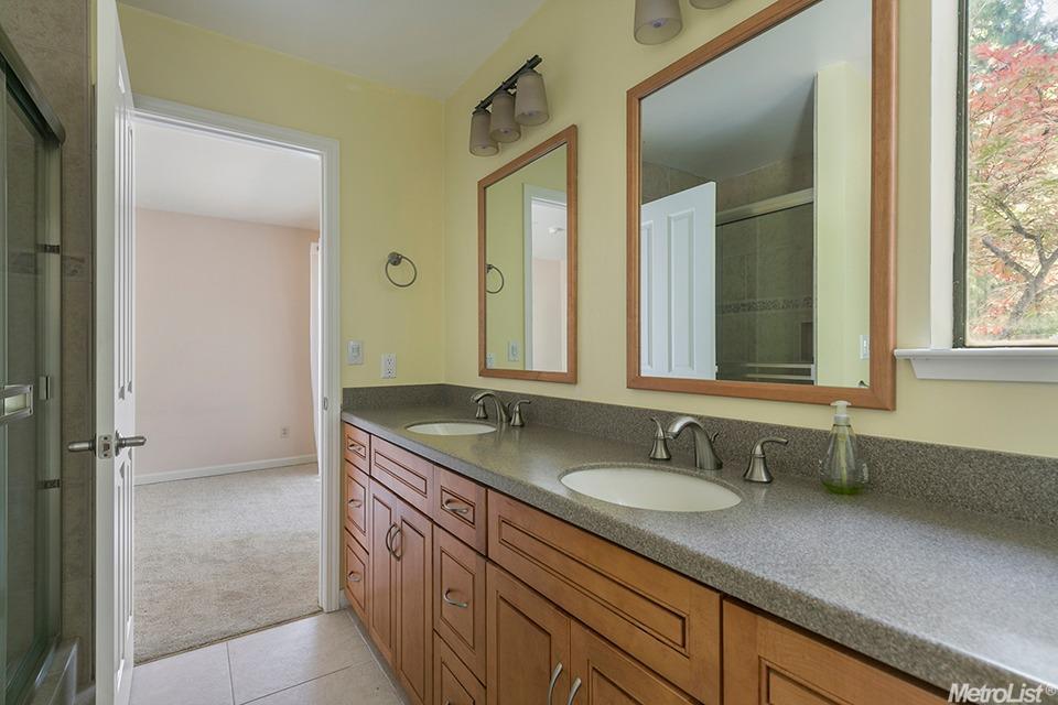 677 Bianco Ct, Davis, CA 95616 photo 19