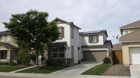 1667 Gathering Ln, Manteca, CA 95337 photo 2