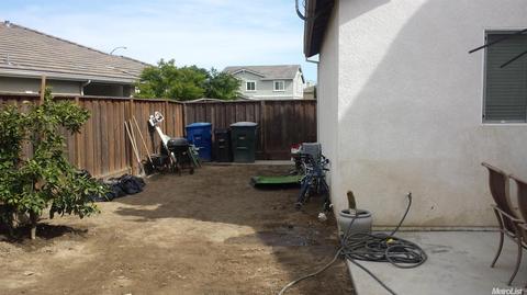 1667 Gathering Ln, Manteca, CA 95337 photo 5