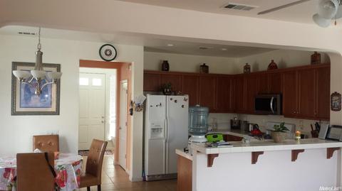 1667 Gathering Ln, Manteca, CA 95337 photo 7