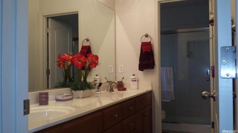 1667 Gathering Ln, Manteca, CA 95337 photo 17
