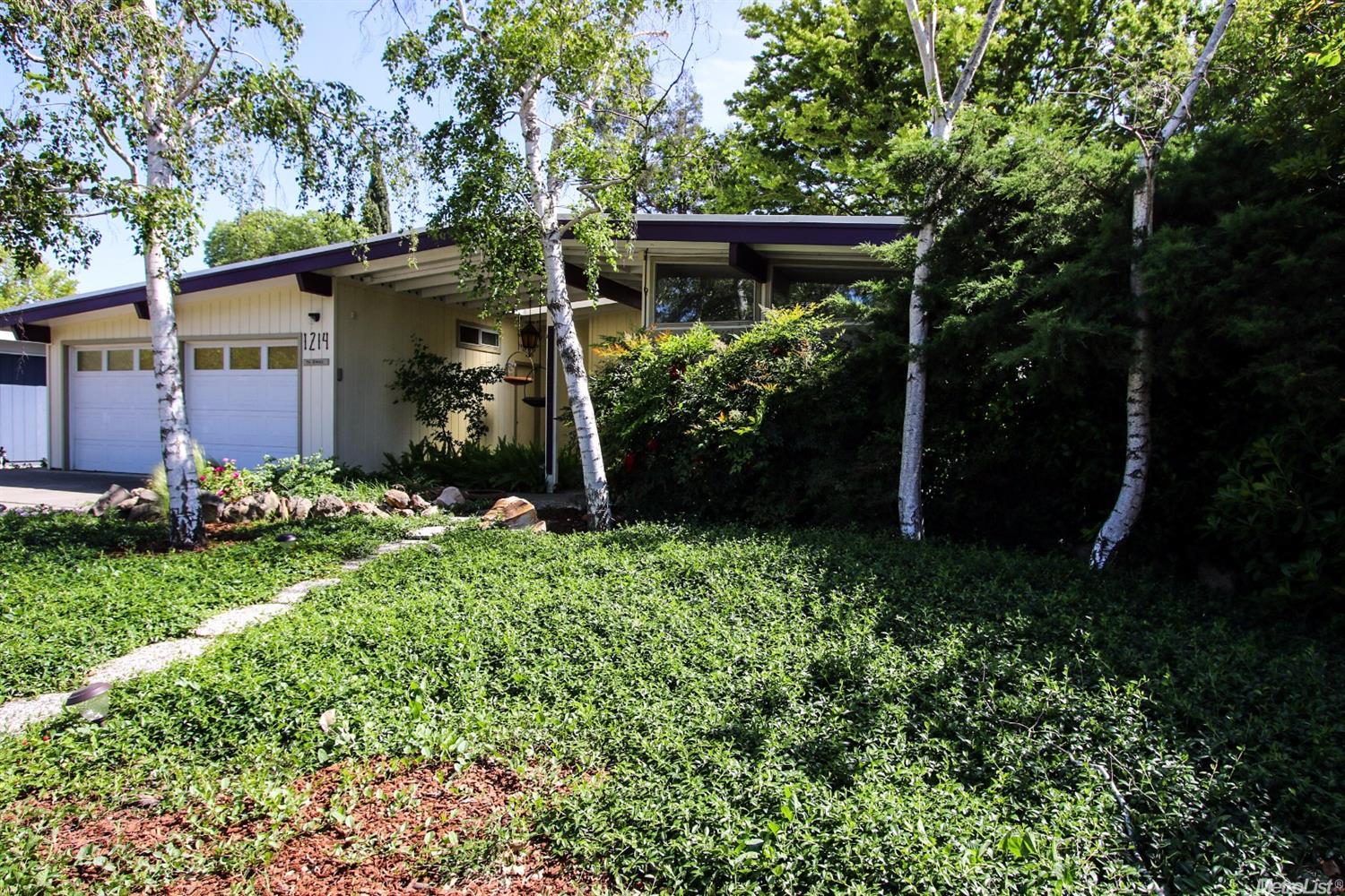 1214 Villanova, Davis, CA 95616 photo 1