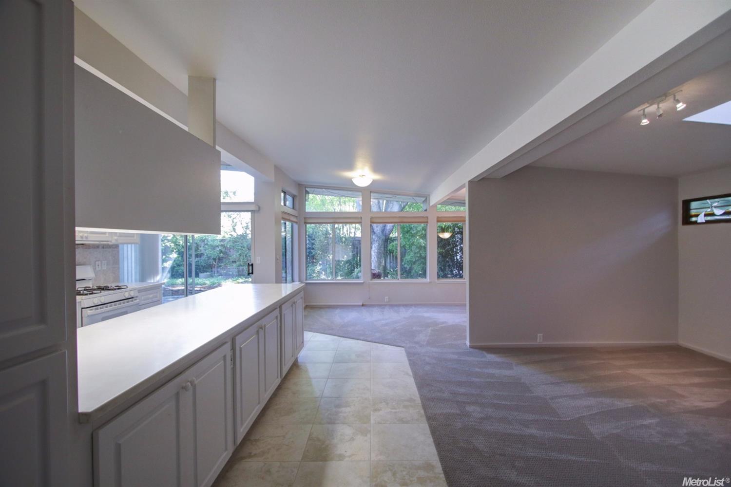 1214 Villanova, Davis, CA 95616 photo 4