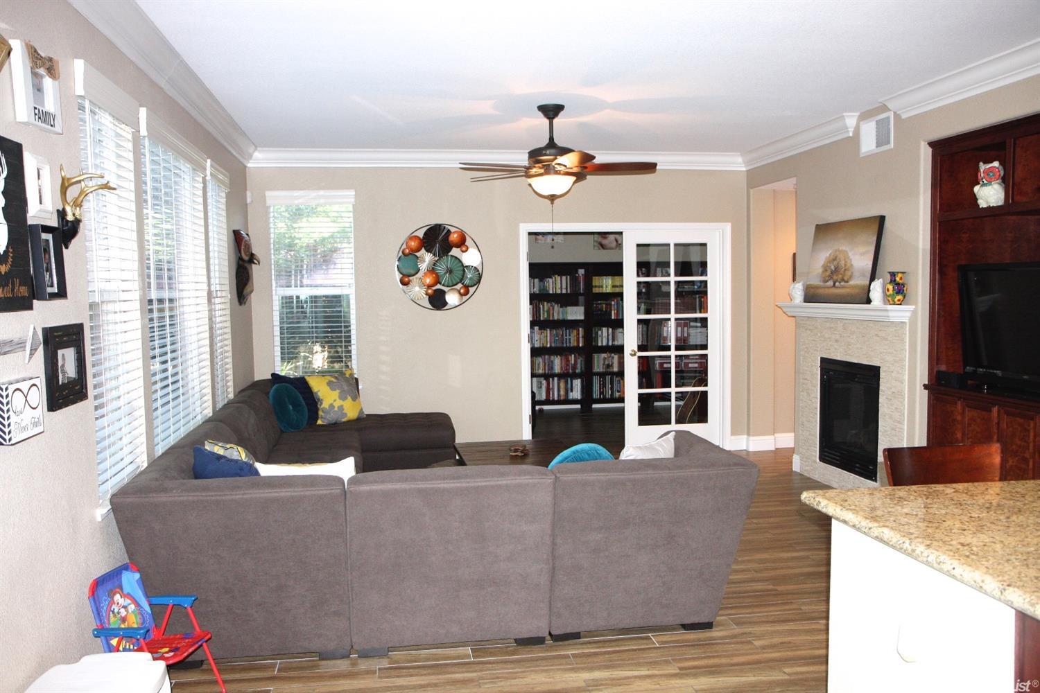 1232 Brooks Ln, Ripon, CA 95366 photo 5