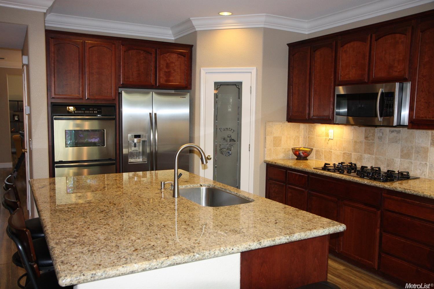 1232 Brooks Ln, Ripon, CA 95366 photo 9