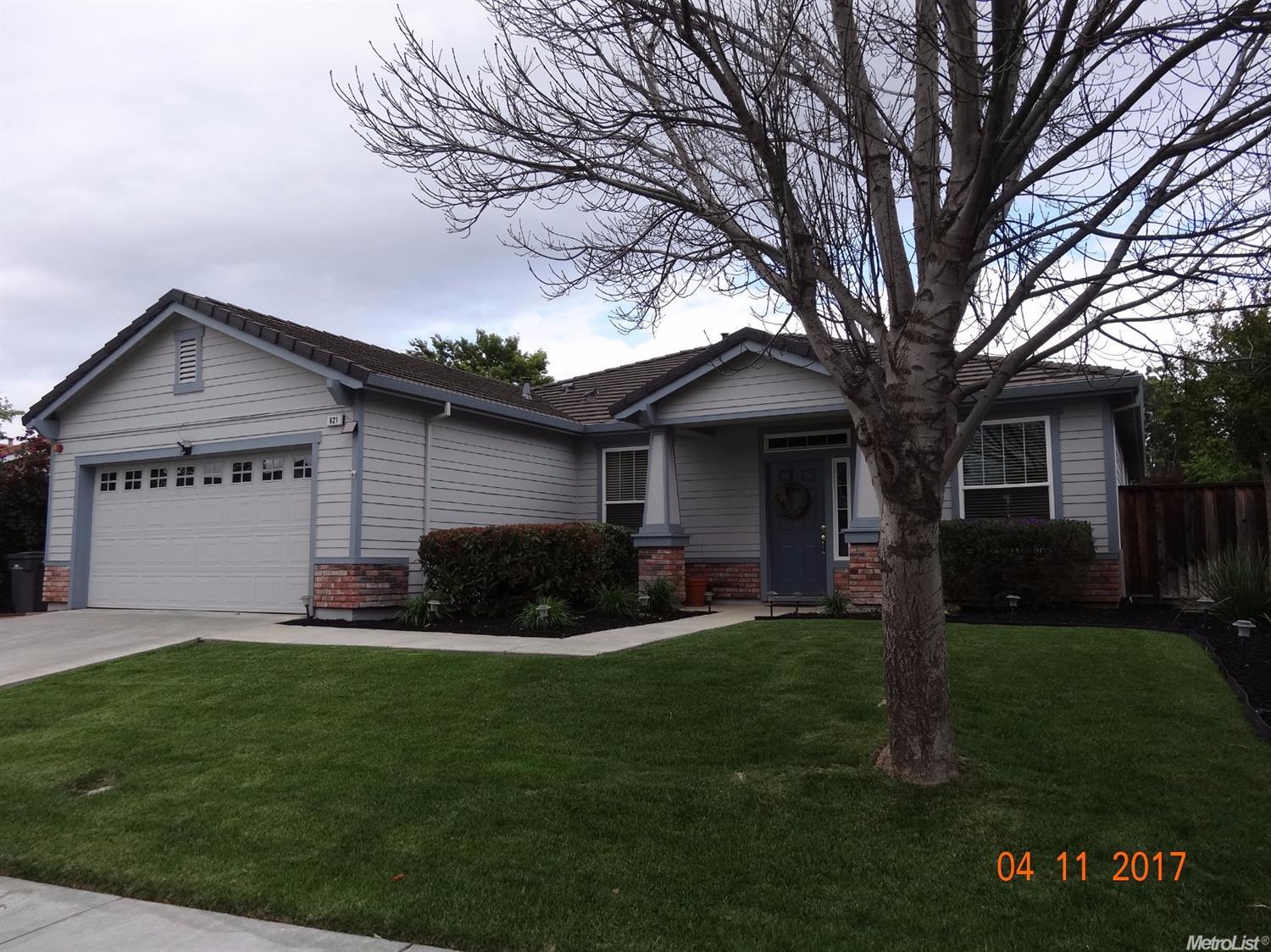 621 Snapdragon St, Winters, CA 95694 photo 1