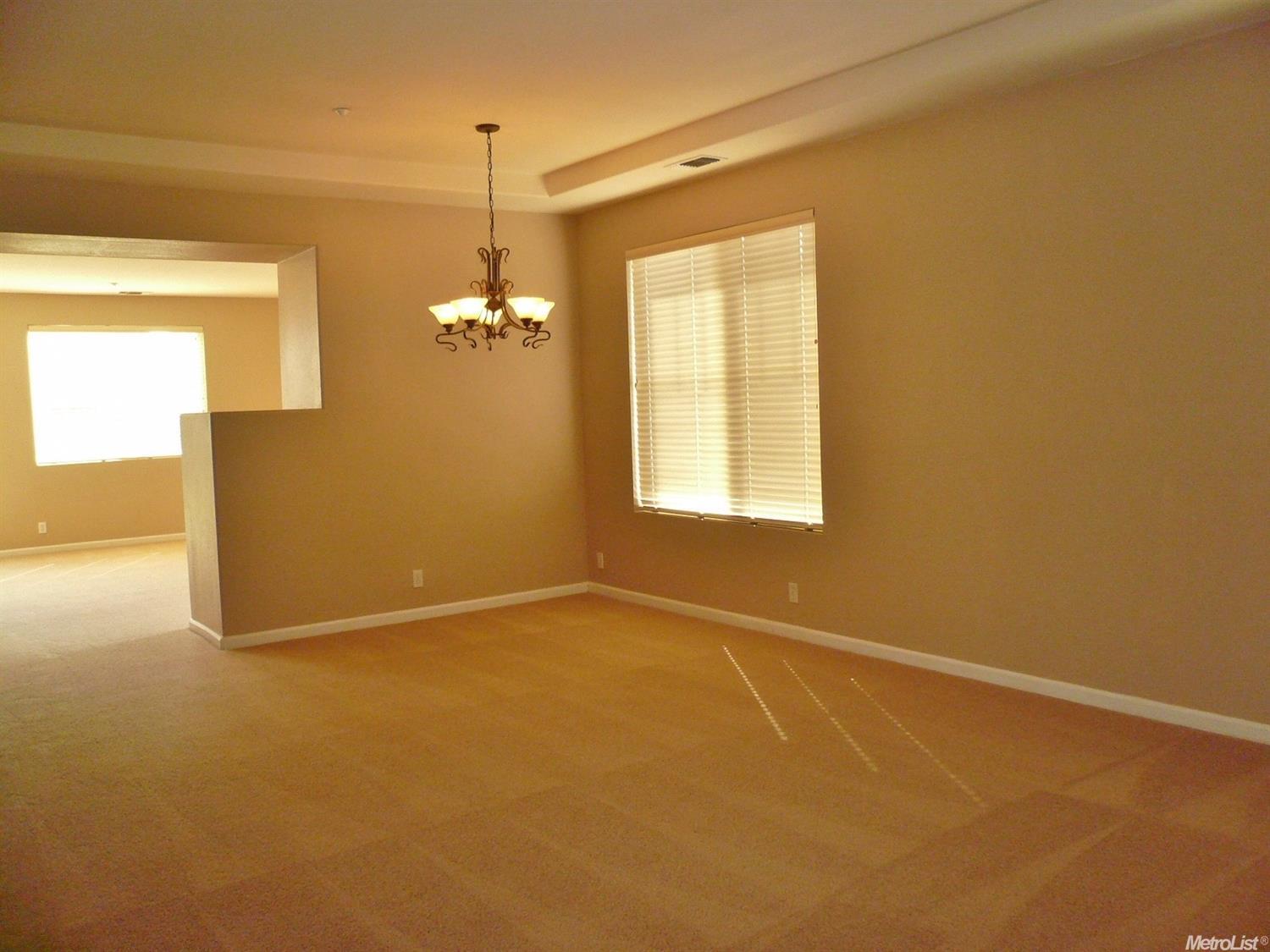 621 Snapdragon St, Winters, CA 95694 photo 3