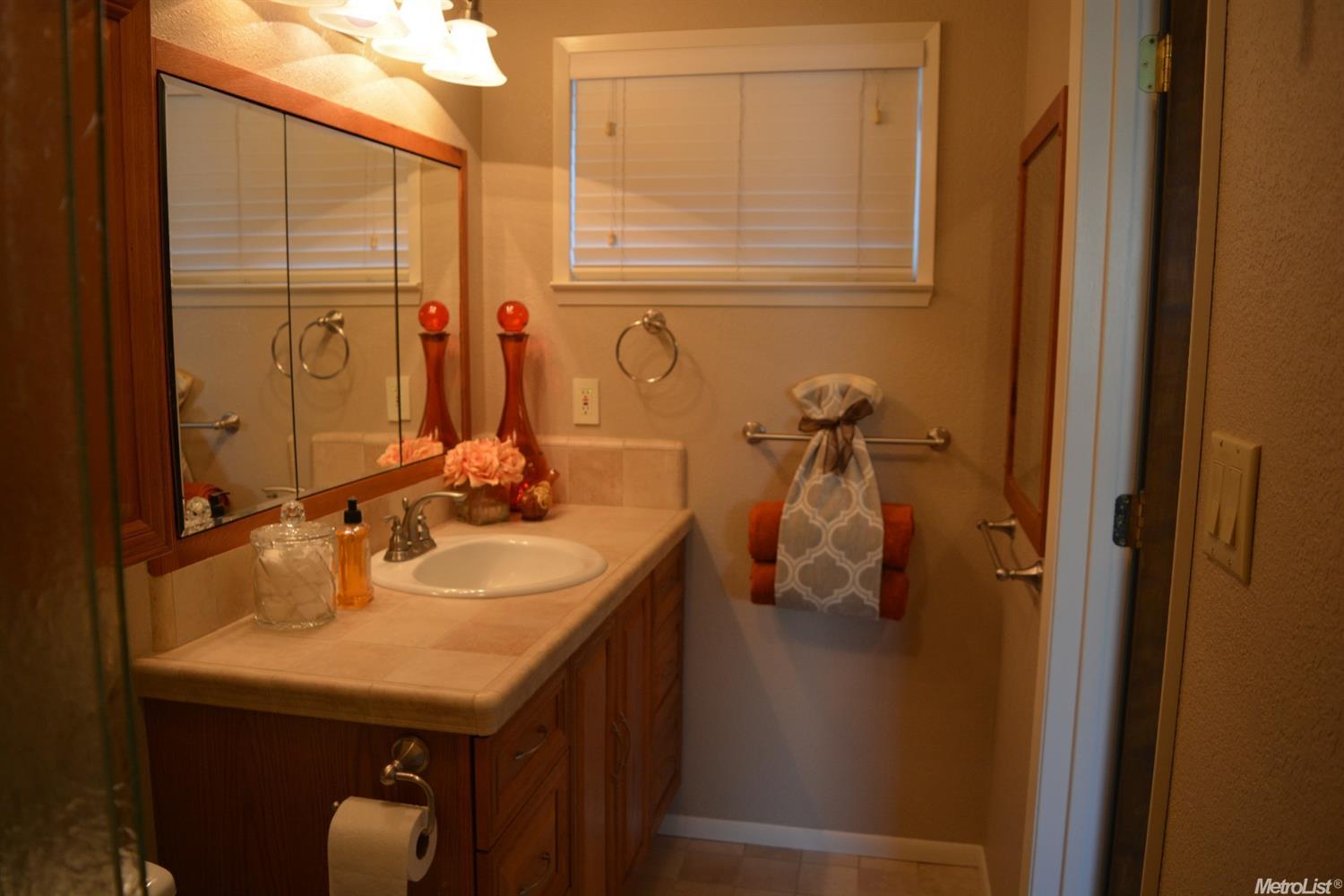 981 Carson Ave, Manteca, CA 95337 photo 10