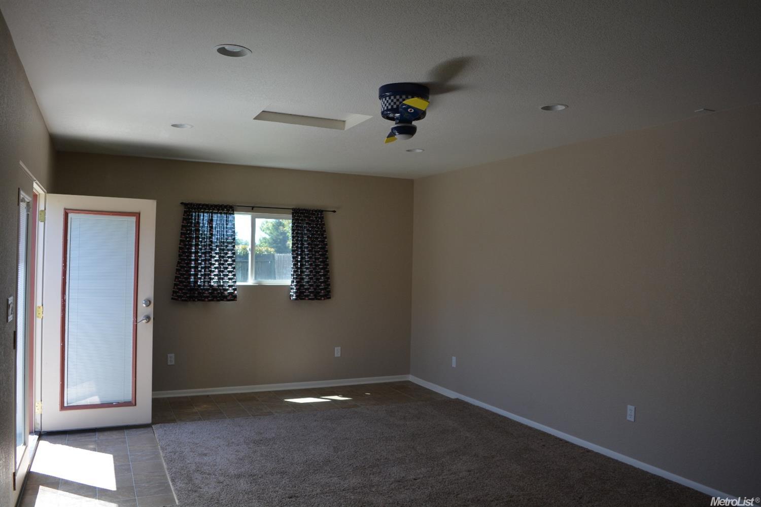 981 Carson Ave, Manteca, CA 95337 photo 13
