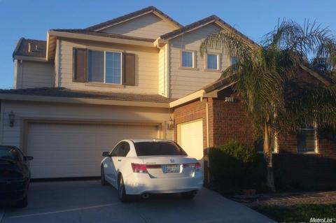 2553 Merchant Dr, Tracy, CA 95377 photo 2