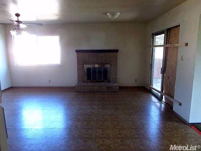 1325 Aurora St, Modesto, CA 95351 photo 7